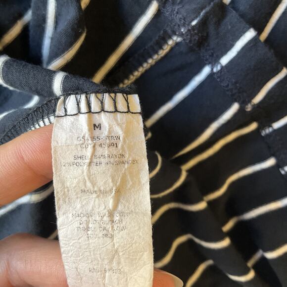 Green Envelope Los Angeles Women Long Skirt Size M Black White Striped Stretchy - Picture 3 of 8